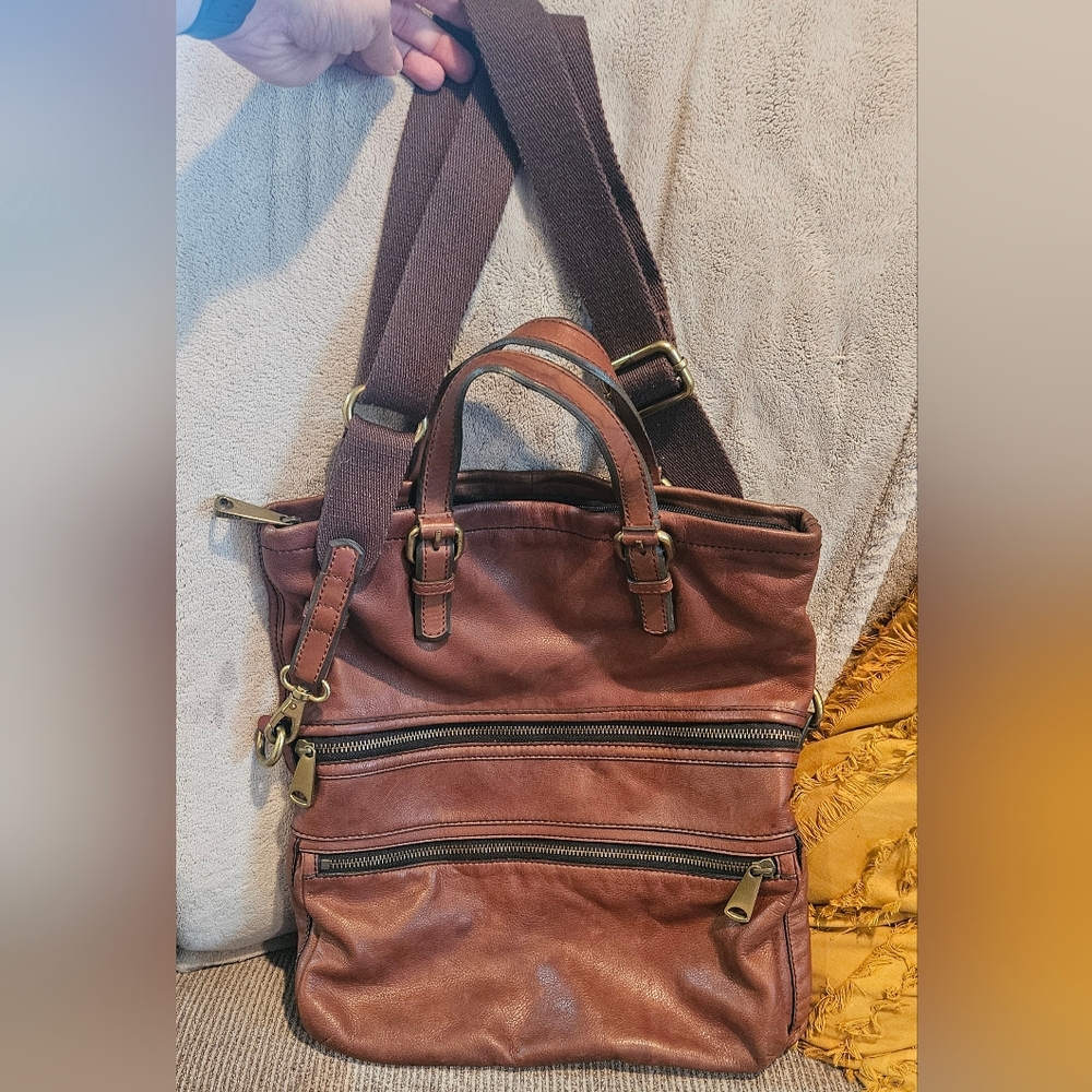 Fossil Explorer Brown Leather Fold Over Bag